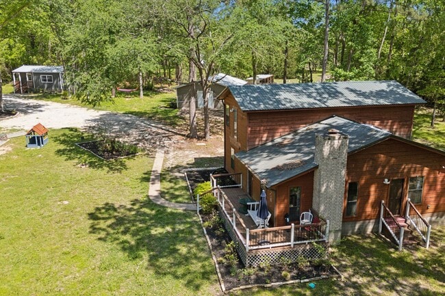 property at 10 Boat Launch Rd