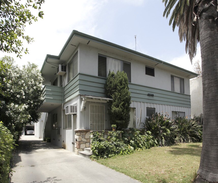 4245 Tujunga Ave in Studio City, CA - Building Photo