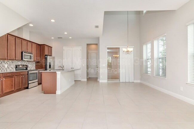 8573 Pinter St in Orlando, FL - Building Photo - Building Photo