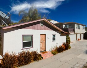 524 S Seaward Ave in Ventura, CA - Building Photo - Building Photo