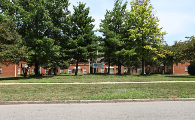 Nelson Park Apartments in Columbus, OH - Building Photo - Building Photo