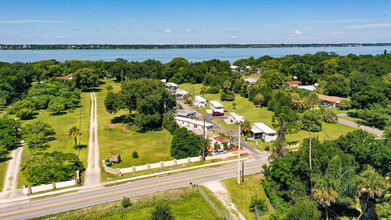 Riverhaven Mobile Home Park in Merritt Island, FL - Building Photo - Building Photo