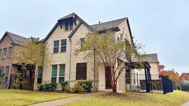 2612 Cathedral Dr in Richardson, TX - Building Photo - Building Photo