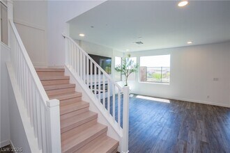 12063 Glentana Vw St in Las Vegas, NV - Building Photo - Building Photo