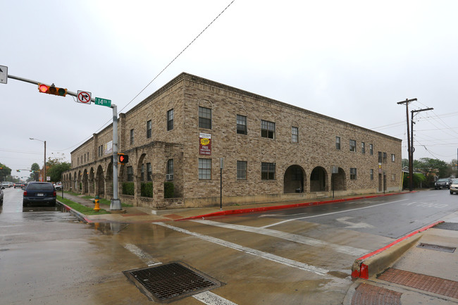 Reypres Square Apartments in Brownsville, TX - Building Photo - Building Photo