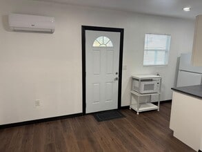 1201 Crestwood Dr in Winter Haven, FL - Building Photo - Building Photo