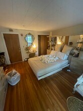 1050 Beacon St, Unit 3 in Brookline, MA - Building Photo - Building Photo