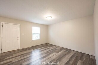 622 N Linwood Ave in Indianapolis, IN - Building Photo - Building Photo
