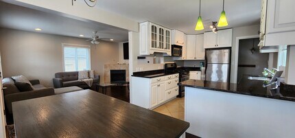 1831 S Cumberland Ave in Park Ridge, IL - Building Photo - Building Photo