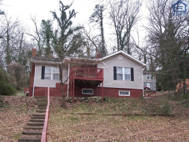 property at 3810 Provence St