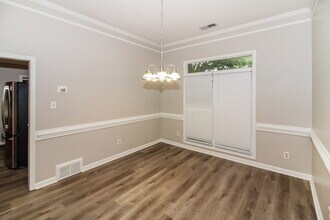 1433 Siskin Dr in Cordova, TN - Building Photo - Building Photo