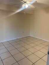 1009 10th Ln in Palm Beach Gardens, FL - Building Photo - Building Photo