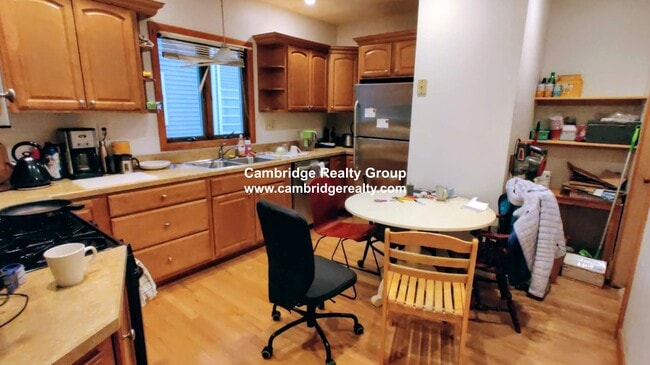 45 Bowdoin St, Unit 1T
