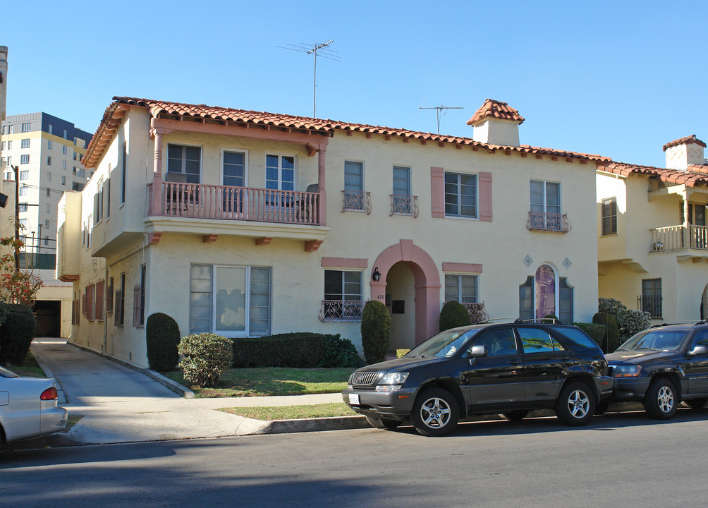 425 S Cochran Ave in Los Angeles, CA - Building Photo