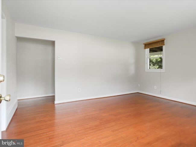 5544 Halwis St in Alexandria, VA - Building Photo - Building Photo