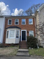 553 Salem Woods Dr SE in Marietta, GA - Building Photo