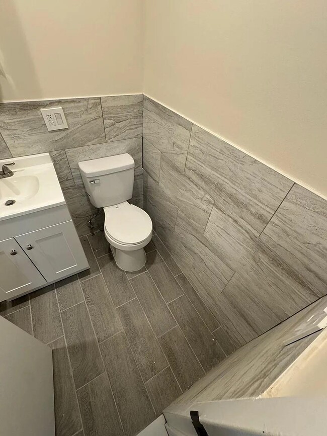 446 Cyrus Pl in Bronx, NY - Building Photo - Building Photo