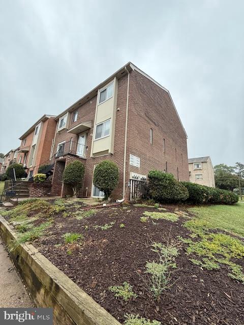 property at 4570 Conwell Dr