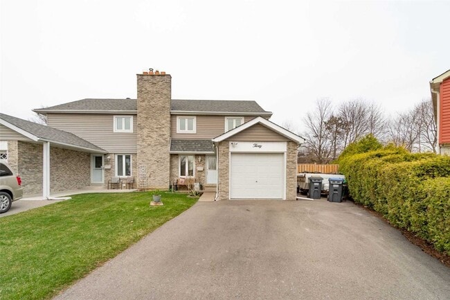 property at 30 Thatcher Crt