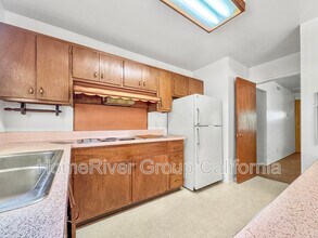 3413 S Port Dr in Sacramento, CA - Building Photo - Building Photo