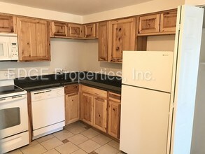 8828 E Florida Ave-Unit -APT 203 in Denver, CO - Building Photo - Building Photo