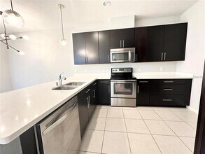 122 Zamora Pl in Oviedo, FL - Building Photo - Building Photo