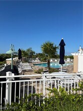 435 Dockside Dr in Naples, FL - Building Photo - Building Photo