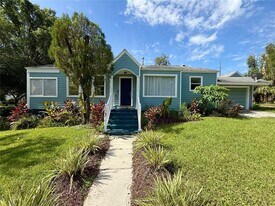 800 W Frances Ave in Tampa, FL - Building Photo