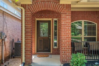3615 Spy Glass Hill Dr in Montgomery, TX - Building Photo - Building Photo