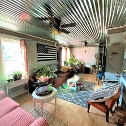 property at 304 N Wilson St