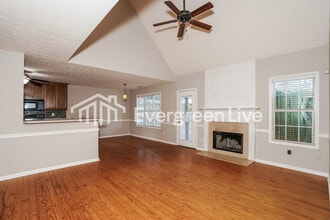 102 Ruby Way in Griffin, GA - Building Photo - Building Photo