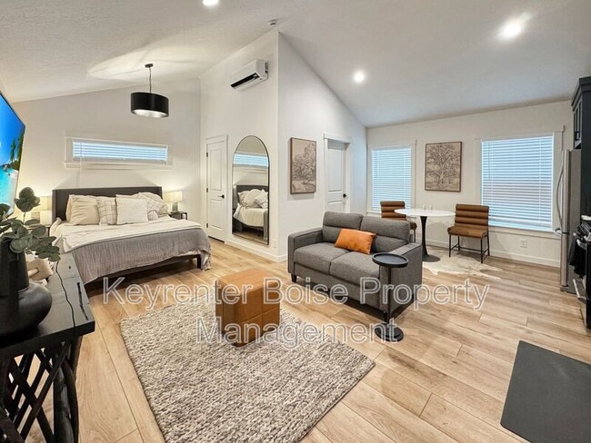 3526 W Anderson St in Boise, ID - Building Photo - Building Photo