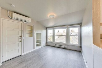 159 Emerson St, Unit 08 in Palo Alto, CA - Building Photo - Building Photo