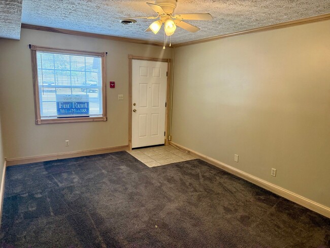 2305 Adams Ave in Huntington, WV - Building Photo - Building Photo