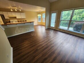 1624 Oak Trace Cir in Grayson, GA - Building Photo - Building Photo
