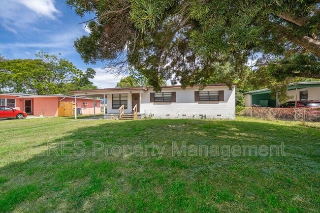 5601 Andora St in Orlando, FL - Building Photo - Building Photo