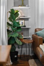 222 S Edgefield Ave in Dallas, TX - Foto de edificio - Building Photo