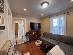 1974 William St, Unit 1 in Union, NJ - Building Photo - Building Photo