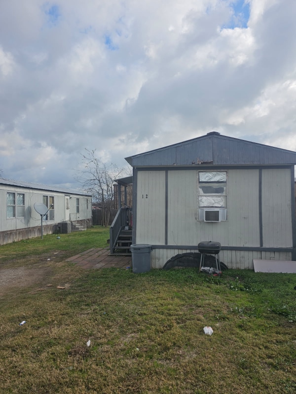 1801 S Business 45 in Corsicana, TX - Foto de edificio - Building Photo