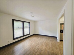 26 Annette Ln in Bella Vista, AR - Building Photo - Building Photo