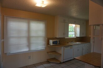 2513 43rd St in Lubbock, TX - Building Photo - Building Photo