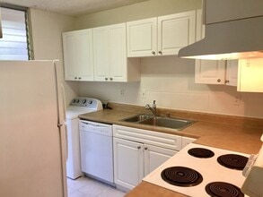 95-269 Waikalani Dr-Unit -APT C304 in Mililani, HI - Building Photo - Building Photo