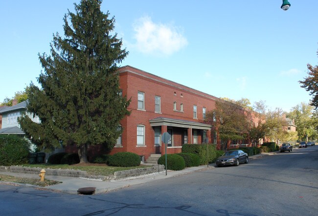 1093-1107 S 4th St in Columbus, OH - Foto de edificio - Building Photo