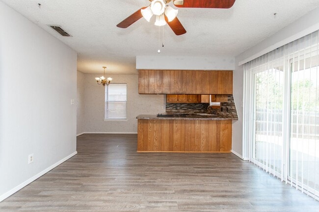 5238 Kingston Dr in Wichita Falls, TX - Building Photo - Building Photo