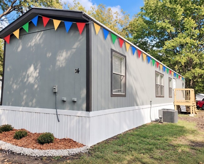 property at 100 Arkansas St
