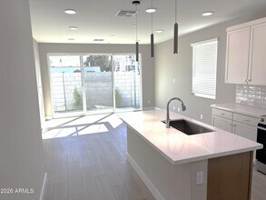 1021 E Pasadena Ave in Phoenix, AZ - Building Photo - Building Photo