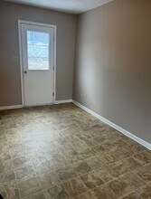 141 Carolina Ln, Unit E in Tazewell, VA - Building Photo - Building Photo