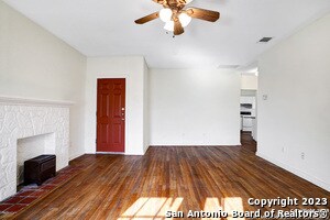 255 Natalen Ave in San Antonio, TX - Building Photo - Building Photo