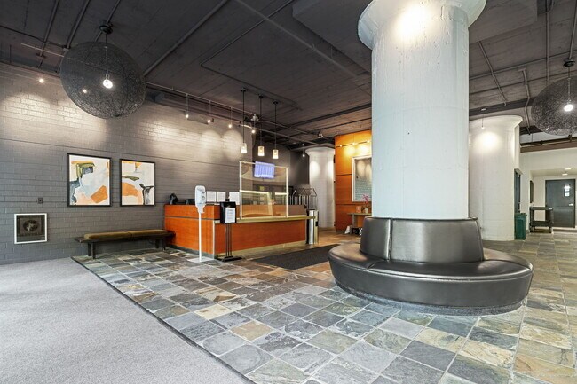 1530 S State St in Chicago, IL - Foto de edificio - Building Photo