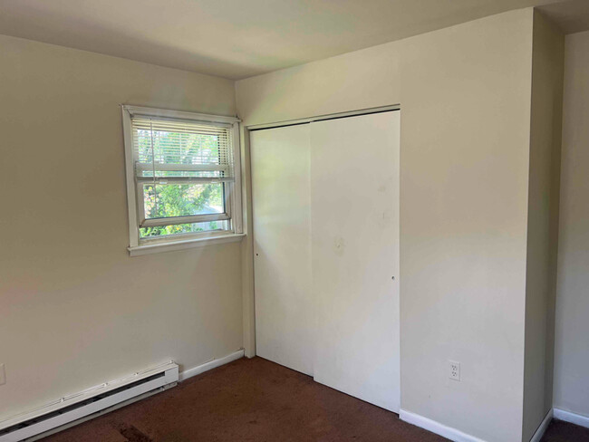 property at 567 W Kings Hwy